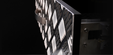 ZADNÍ PRACOVIŠTĚ VESTAVBY